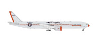 	American Airlines Boeing 777-300ER - Flagship Heritage Livery - N735AT